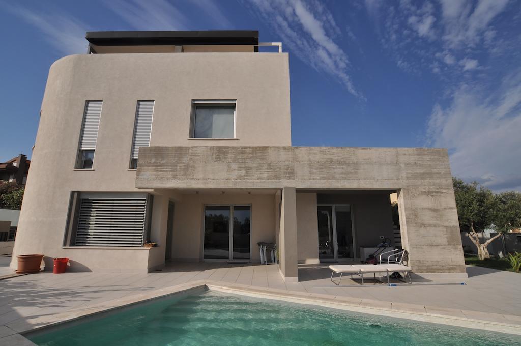 Art House Quartu - Margine Rosso Bed & Breakfast Quartu Sant'Elena Ruang foto
