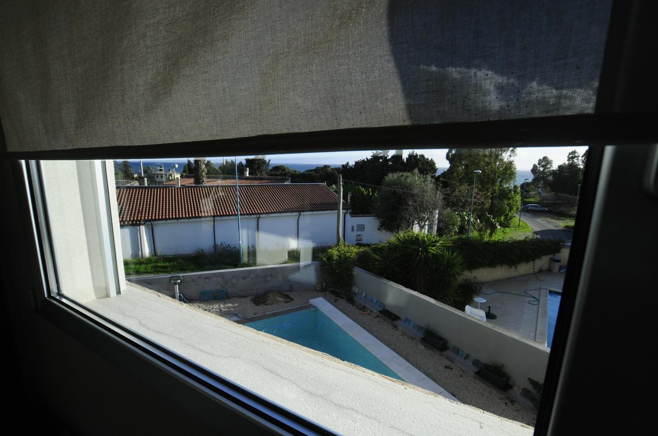 Art House Quartu - Margine Rosso Bed & Breakfast Quartu Sant'Elena Bagian luar foto